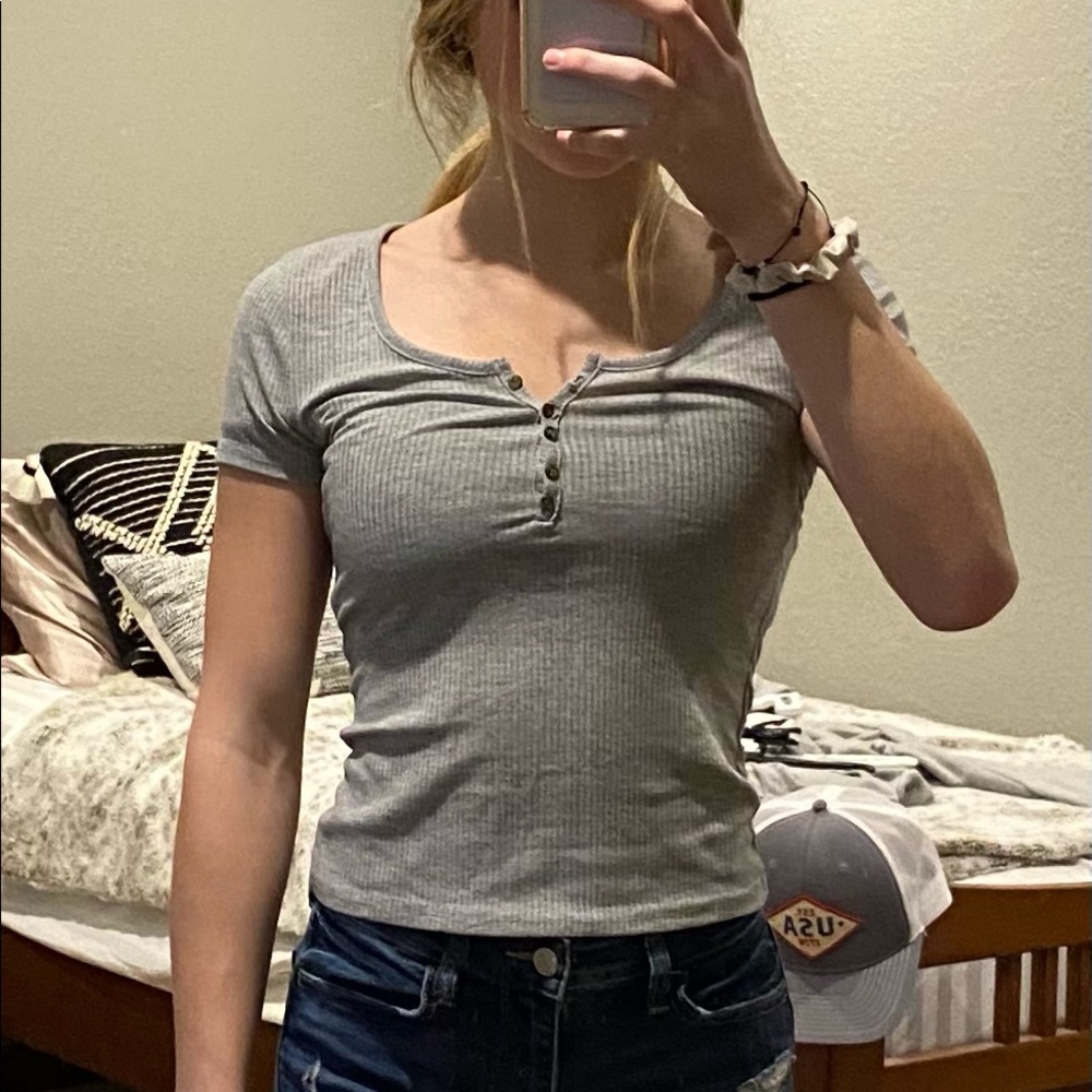 tight gray crop